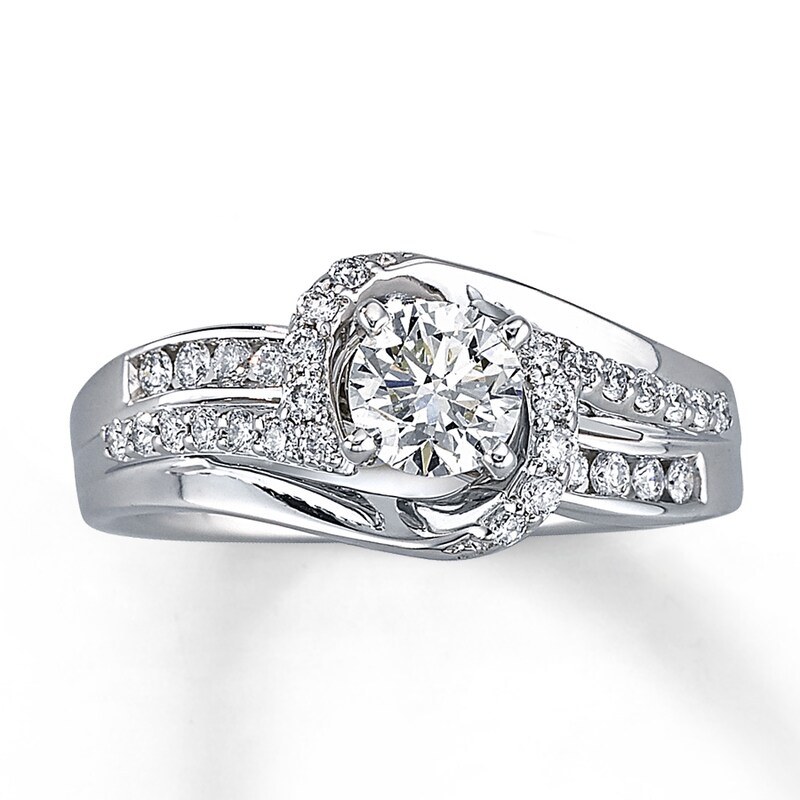Diamond Engagement Ring 5/8 ct tw Round-cut 14K White Gold