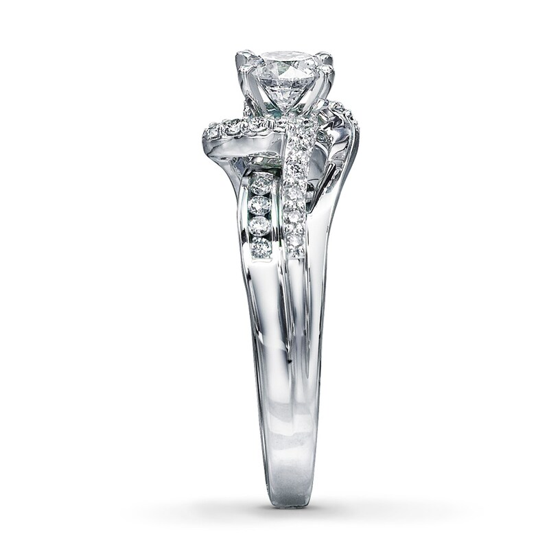 Diamond Engagement Ring 5/8 ct tw Round-cut 14K White Gold