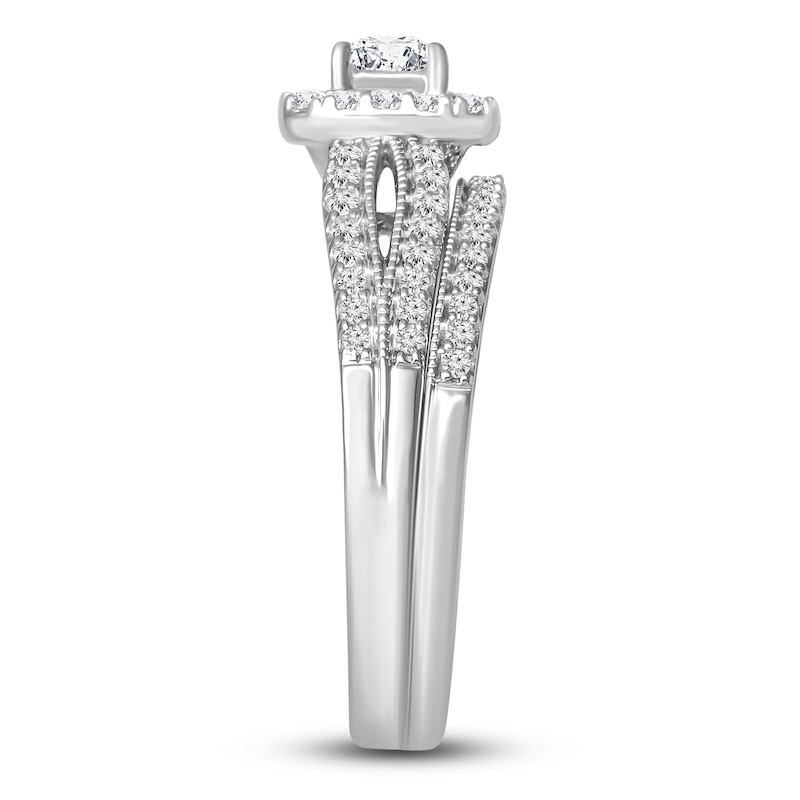 Main Image 3 of Diamond Bridal Set 3/4 ct tw Princess-cut 14K White Gold