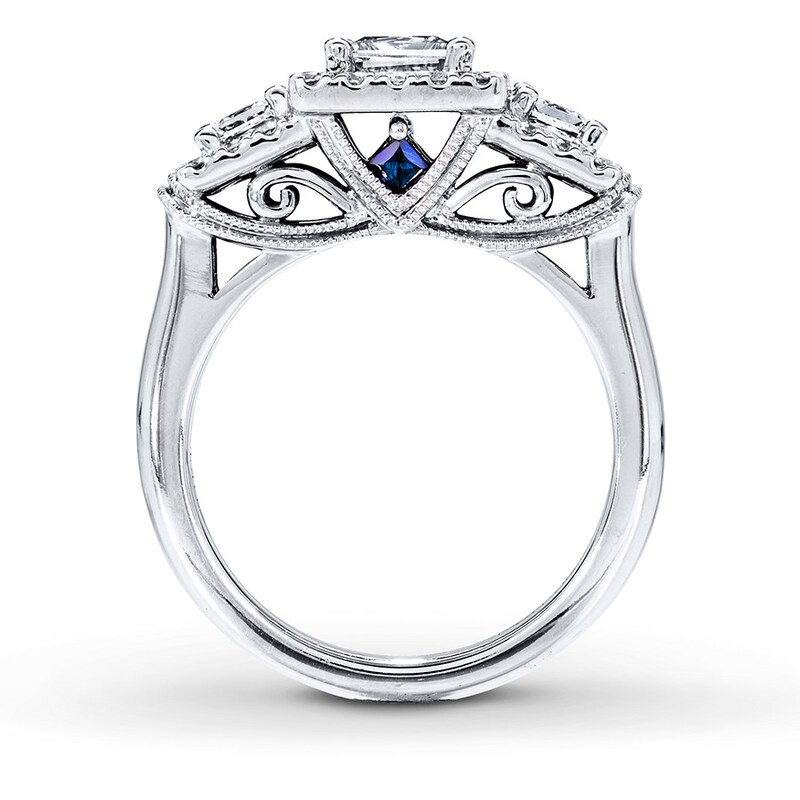 Main Image 2 of Vera Wang LOVE Diamond 3-Stone Ring 1-1/2 ct tw 14K White Gold