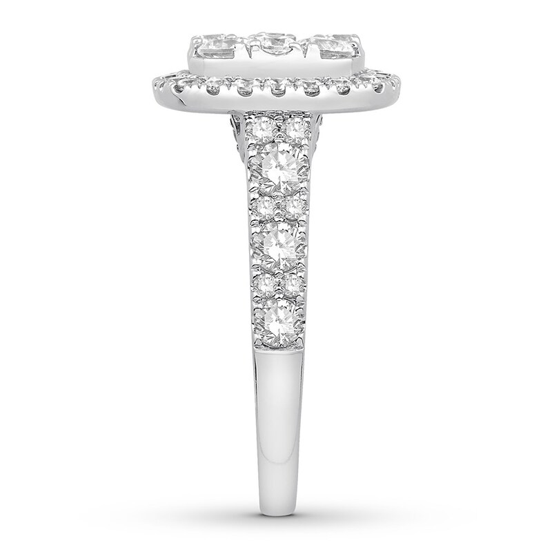 Diamond Engagement Ring 2-1/5 ct tw Round-cut 14K White Gold