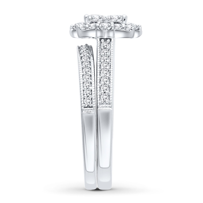 Main Image 2 of Diamond Bridal Set 3/4 ct tw Princess-cut 14K White Gold