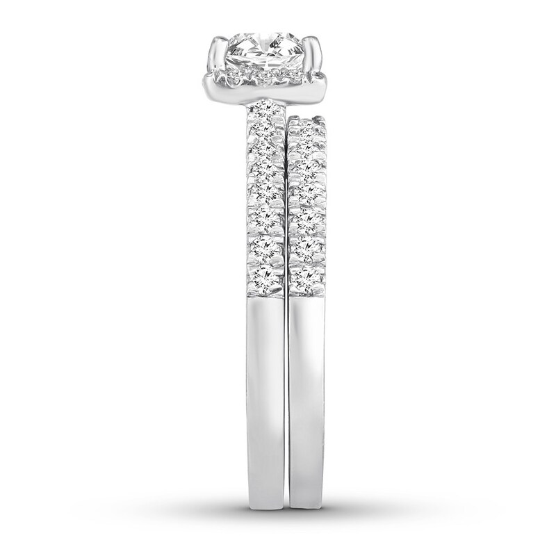Main Image 3 of Diamond Bridal Set 1-1/2 ct tw Princess/Round 14K White Gold
