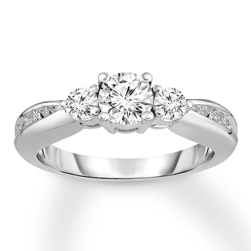 Main Image 1 of Diamond Engagement Ring 7/8 ct tw Round-cut 14K White Gold