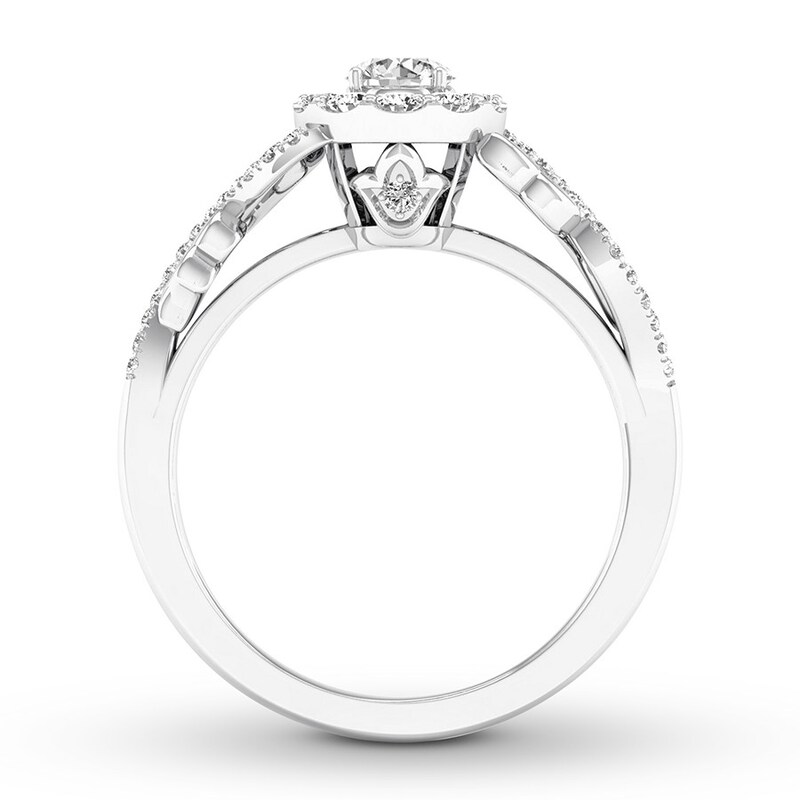Main Image 2 of Diamond Engagement Ring 5/8 ct tw Round-cut 14K White Gold