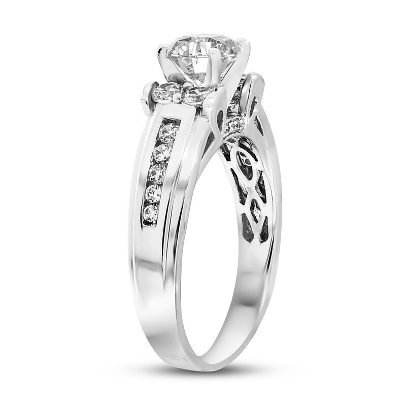 Main Image 2 of Diamond Engagement Ring 1-1/2 ct tw Round-cut 14K White Gold