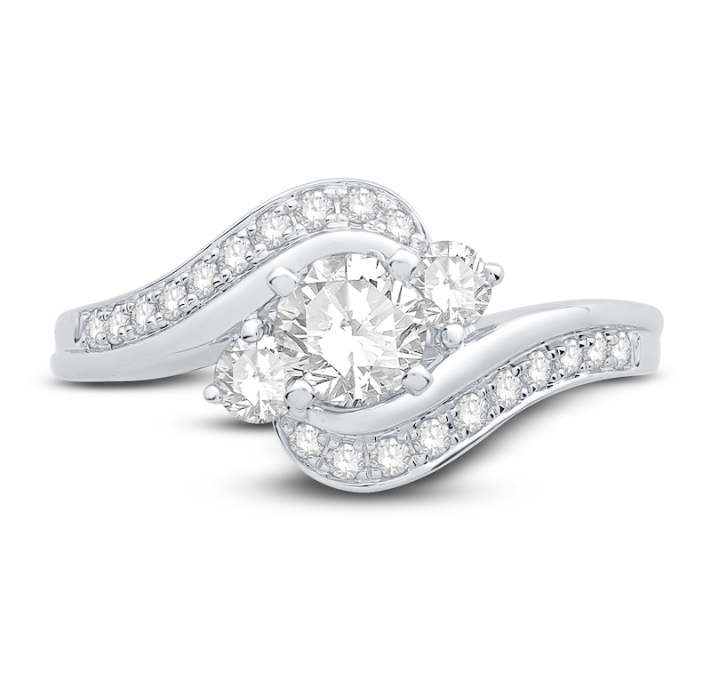Main Image 3 of Diamond Engagement Ring 7/8 ct tw Round 14K White Gold