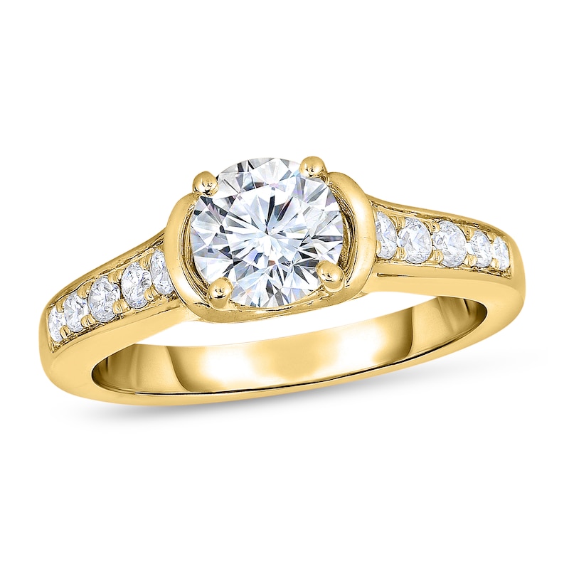 Diamond Ring 5/8 ct tw Round 14K Yellow Gold