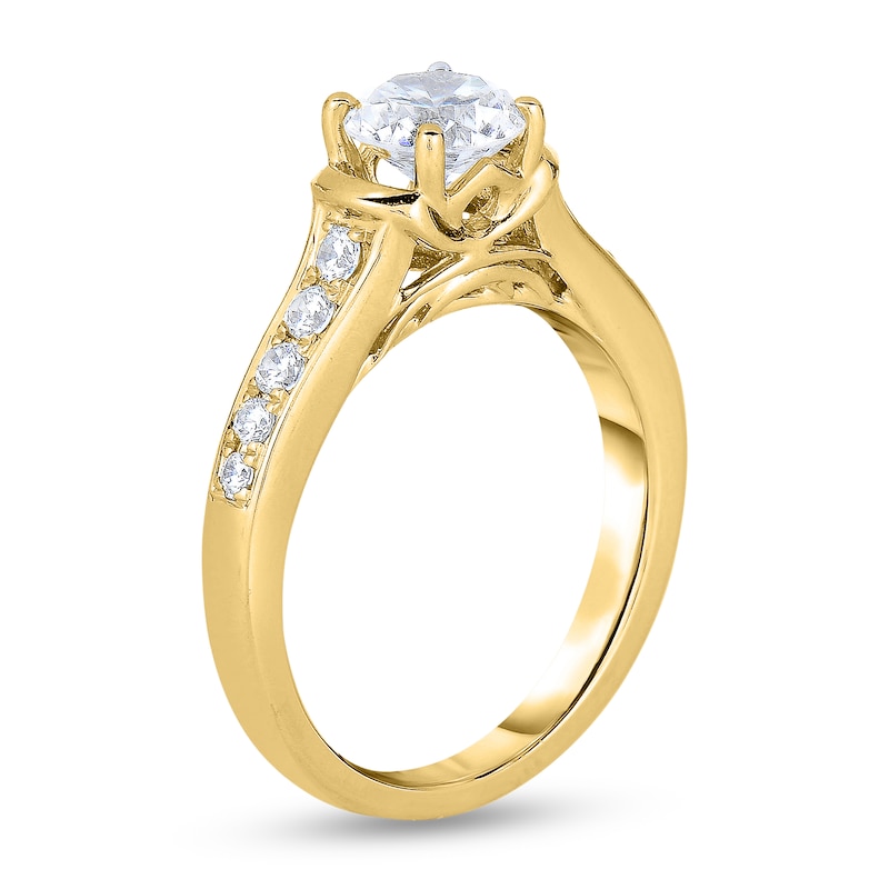 Diamond Ring 5/8 ct tw Round 14K Yellow Gold