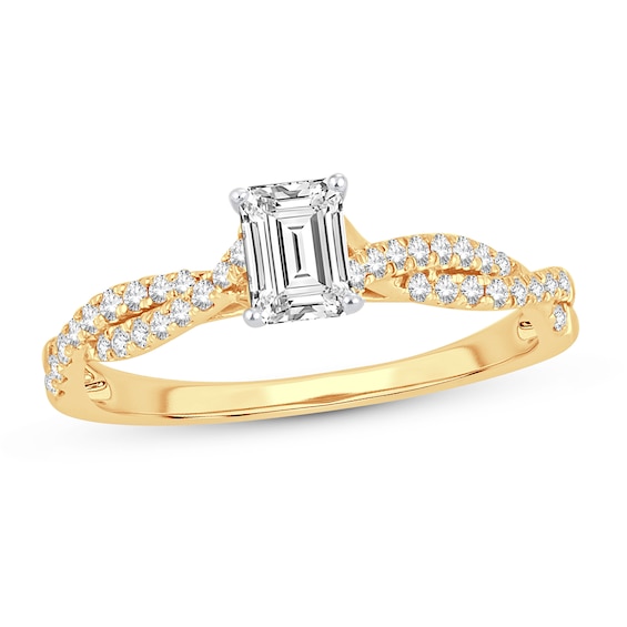 Diamond Ring 34 ct tw Emeraldcut 14K Yellow Gold
