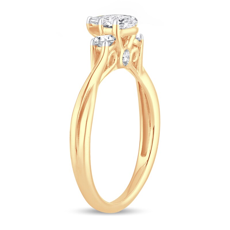 Main Image 2 of Diamond Ring 3/4 ct tw Pear-shaped 14K Yellow Gold