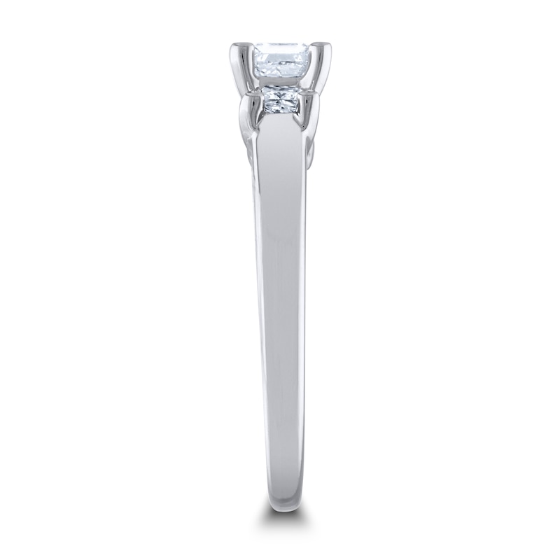 Main Image 2 of Diamond 3-Stone Engagement Ring 1 ct tw Princess 14K White Gold