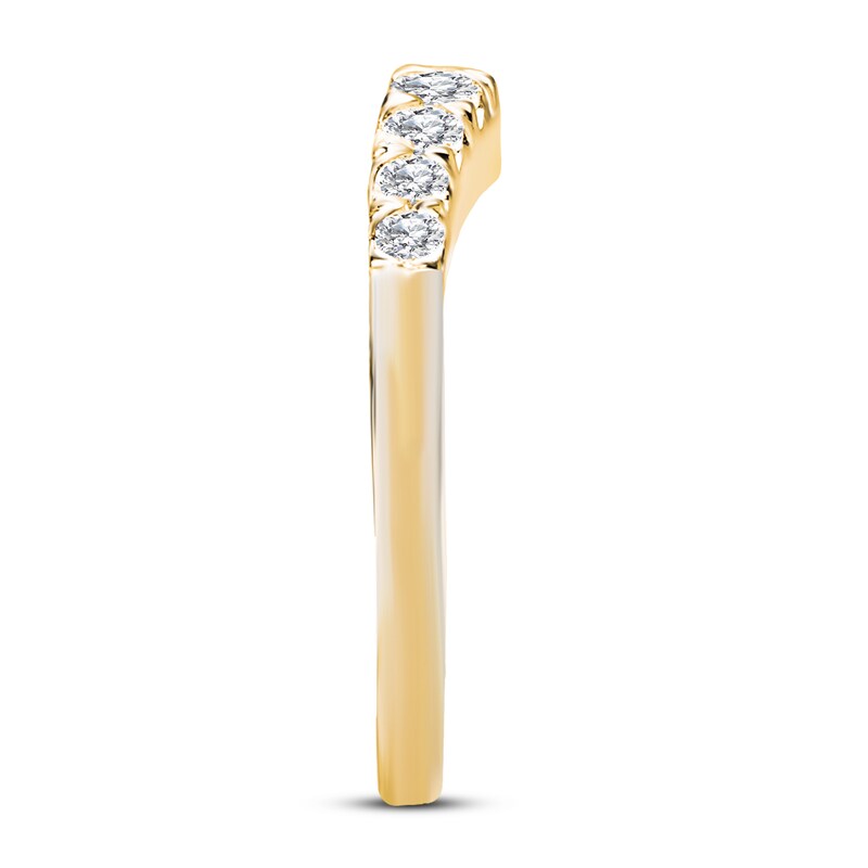 Main Image 3 of Diamond Anniversary Ring 1/2 ct tw Round 14K Yellow Gold