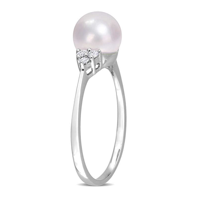Main Image 3 of Freshwater Cultured Pearl Engagement Ring 1/8 ct tw Diamonds 10K White Gold