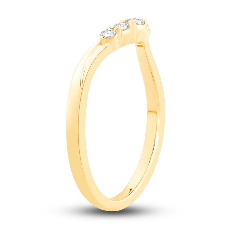 Main Image 2 of Diamond Anniversary Ring 1/6 ct tw Round 14K Yellow Gold