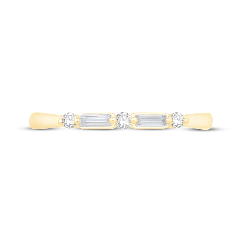 Main Image 3 of Diamond Anniversary Ring 1/5 ct tw Round/Baguette 14K Yellow Gold