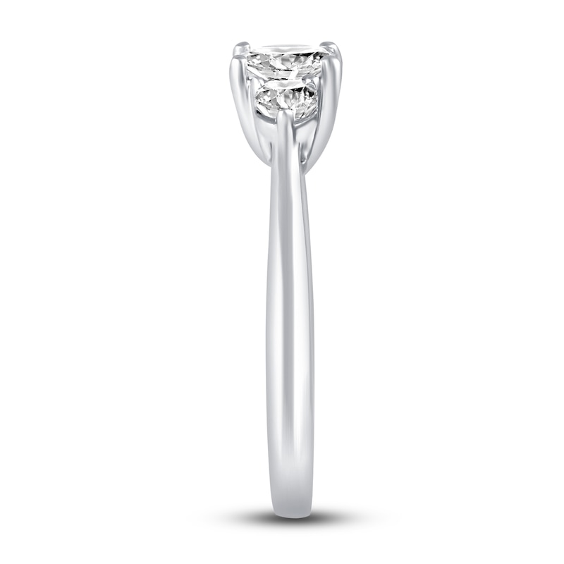 Main Image 3 of Diamond 3-Stone Engagement Ring 7/8 ct tw Princess/Round 14K White Gold
