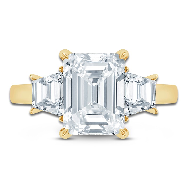 Main Image 3 of Pnina Tornai Lab-Grown Diamond Emerald & Trapezoid-Cut Three-Stone Engagement Ring 5-1/8 ct tw 14K Yellow Gold