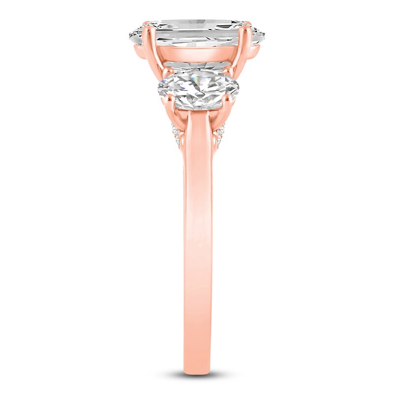 Main Image 3 of Oval-Cut Lab-Grown Diamond Three-Stone Engagement Ring 3 ct tw 14K Rose Gold