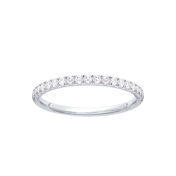 Create your own lab-grown diamond band